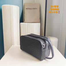 Mens Bottega Veneta Clutch Bags